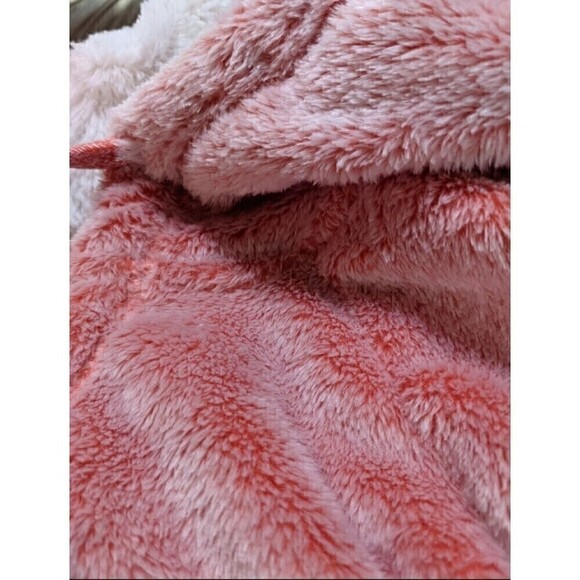 NWT Hoodie Pullover Size M . - Picture 11 of 12